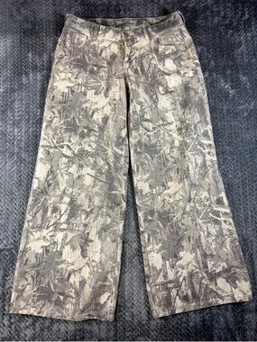 Refrain Los Angeles Jean  Pants
Women 3/26 Gray Real Tree Camouflage
Wide Leg